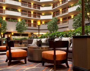 Embassy Suites by Hilton Austin Arboretum