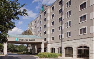 Embassy Suites by Hilton Austin Arboretum