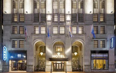 Hilton New Orleans/St. Charles Avenue