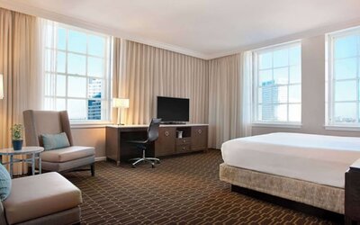 Hilton New Orleans/St. Charles Avenue