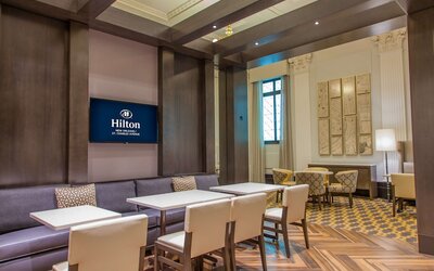 Hilton New Orleans/St. Charles Avenue
