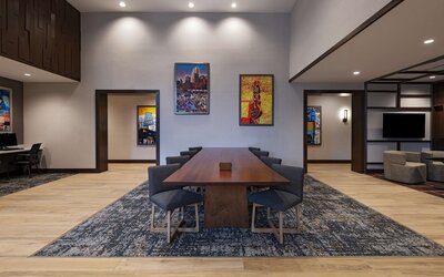 Hyatt Place Austin / Lake Travis / Four Points