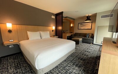 Hyatt Place Austin / Lake Travis / Four Points