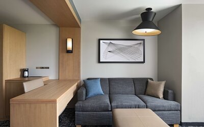 Hyatt Place Austin / Lake Travis / Four Points