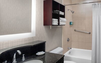 Crowne Plaza New Orleans French Qtr - Astor by IHG