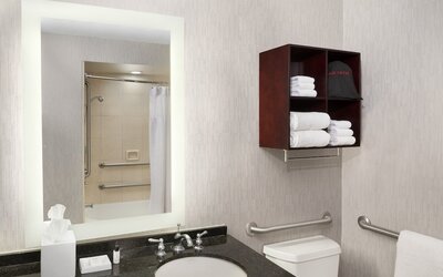 Crowne Plaza New Orleans French Qtr - Astor by IHG