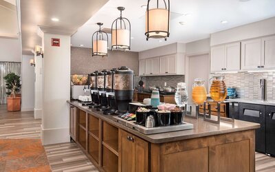 Homewood Suites by Hilton Austin-South/Airport