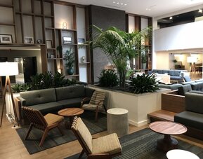 DoubleTree by Hilton Atlanta Windy Hill Ballpark