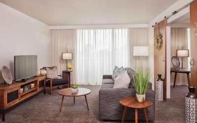 DoubleTree by Hilton Atlanta Windy Hill Ballpark