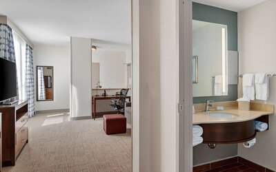 Hilton Garden Inn New Orleans French Quarter/CBD