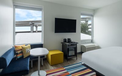 Aloft by Marriott Austin South