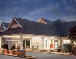Hawthorn Suites By Wyndham St. Louis Westport Plaza