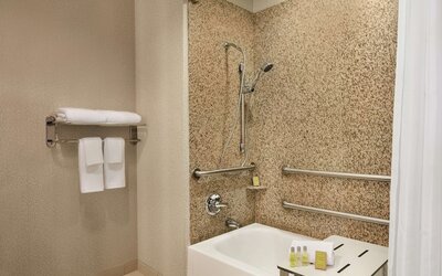 DoubleTree by Hilton Atlanta - Northlake