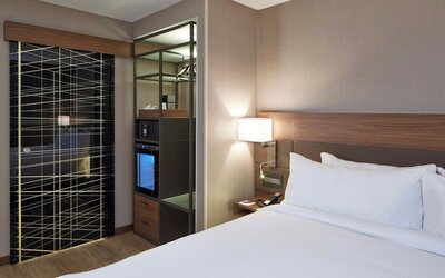 AC Hotel by Marriott Atlanta Downtown