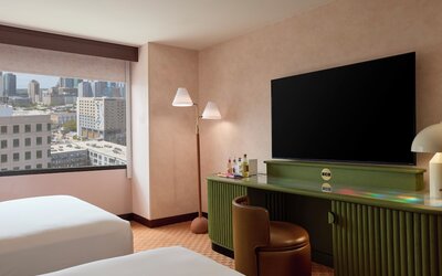Downright Austin, a Renaissance Hotel