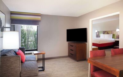 Hampton Inn & Suites Atlanta Airport North I-85
