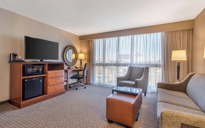 Drury Inn & Suites Atlanta Airport