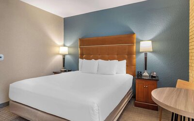 Drury Inn & Suites Atlanta Airport