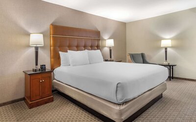 Drury Inn & Suites Atlanta Airport