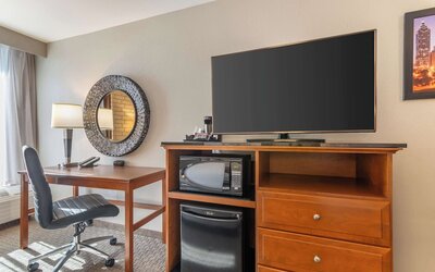 Drury Inn & Suites Atlanta Airport