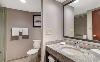 Drury Inn & Suites Atlanta Airport