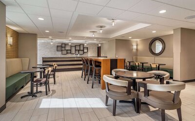 Drury Inn & Suites Atlanta Airport