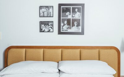 Dew Drop Inn
