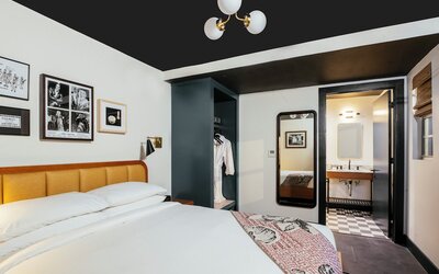 Dew Drop Inn