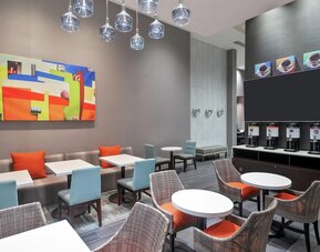 Hampton Inn & Suites Atlanta Buckhead Place