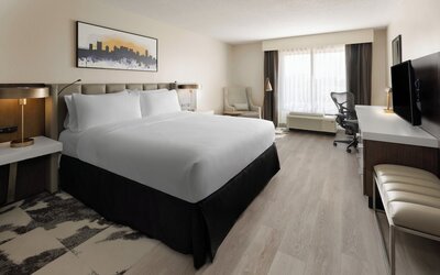 Crowne Plaza Nashville Airport by IHG