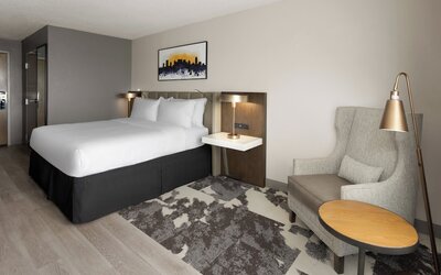 Crowne Plaza Nashville Airport by IHG