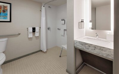 Crowne Plaza Nashville Airport by IHG