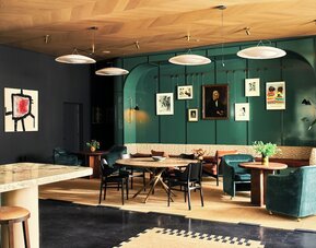 Hotel Henrietta