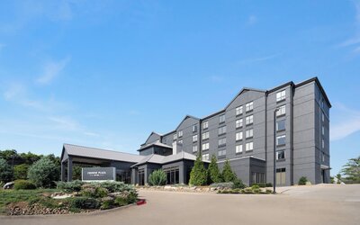 Crowne Plaza Nashville Airport by IHG