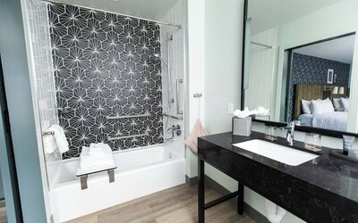 voco The Darwin Atlanta Midtown by IHG