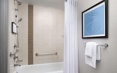 Hyatt Place Atlanta Airport-North
