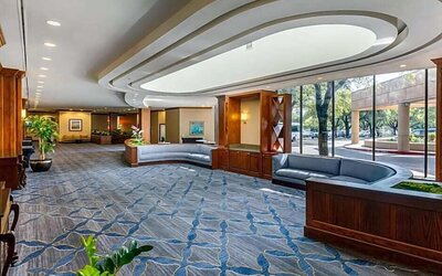 Austin Southpark Hotel