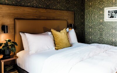 The Frances Modern Inn