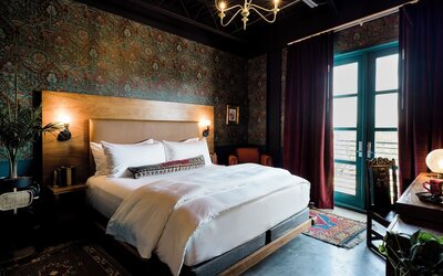 The Frances Modern Inn