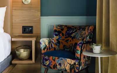 The Frances Modern Inn