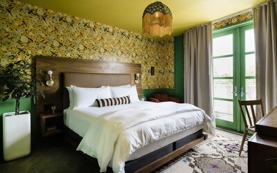 The Frances Modern Inn