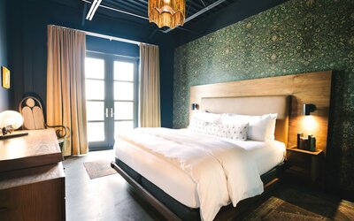 The Frances Modern Inn