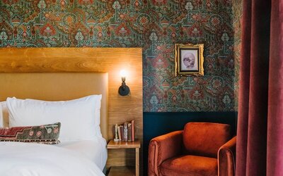 The Frances Modern Inn