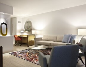 Hotel Indigo Atlanta Downtown by IHG