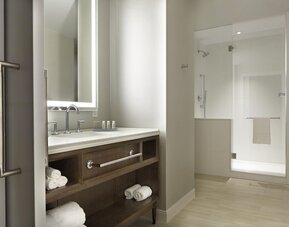 Hotel Indigo Atlanta Downtown by IHG
