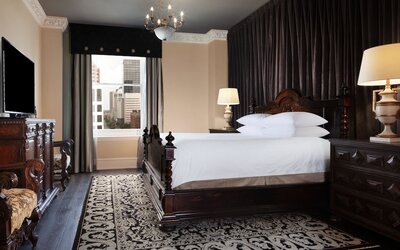 Le Pavillon, New Orleans, a Tribute Portfolio Hotel by Marriott