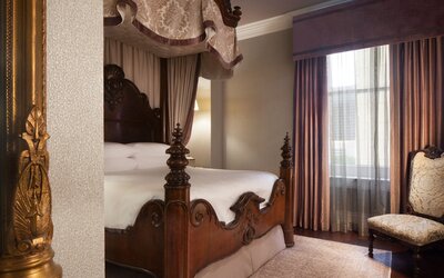 Le Pavillon, New Orleans, a Tribute Portfolio Hotel by Marriott