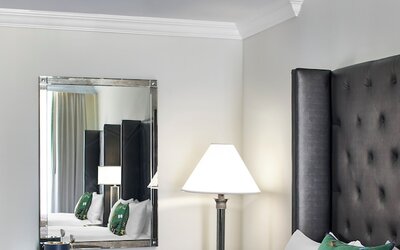 Le Pavillon, New Orleans, a Tribute Portfolio Hotel by Marriott