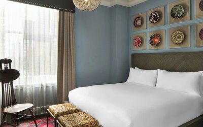 Le Pavillon, New Orleans, a Tribute Portfolio Hotel by Marriott