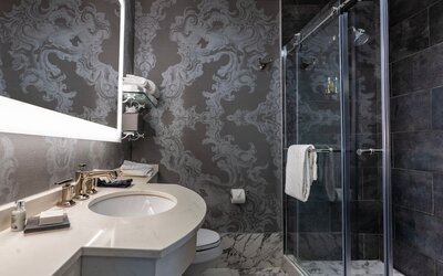 Le Pavillon, New Orleans, a Tribute Portfolio Hotel by Marriott